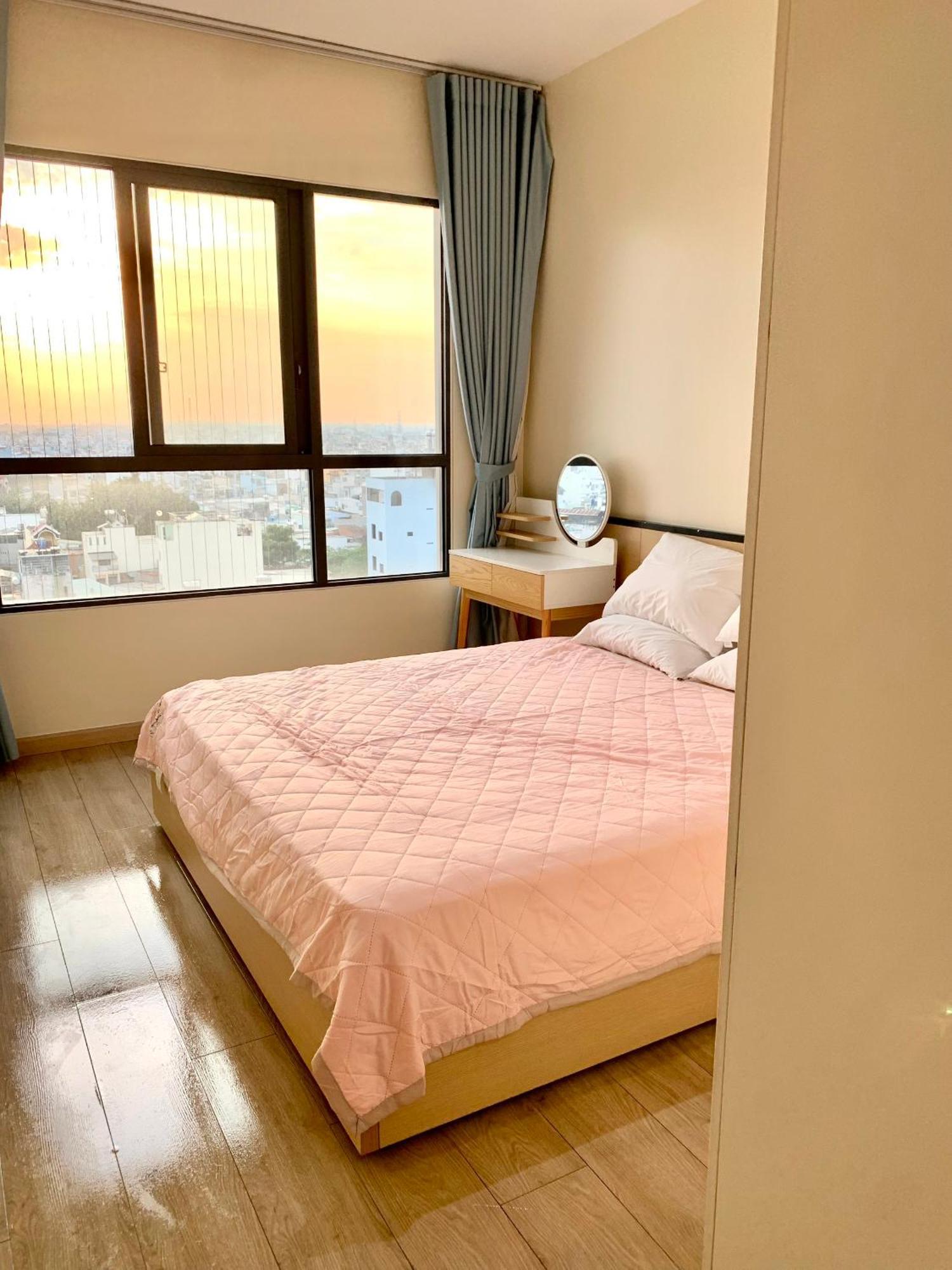 Ho Cao Cap Emerald Celadon Aeon Mall Tan Phu Apartment *